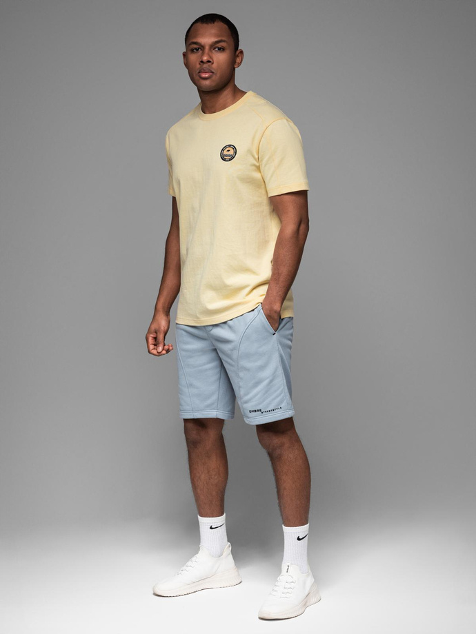 Fitted men's printed short sweat shorts - light blue V1 OM-SRSK-0138