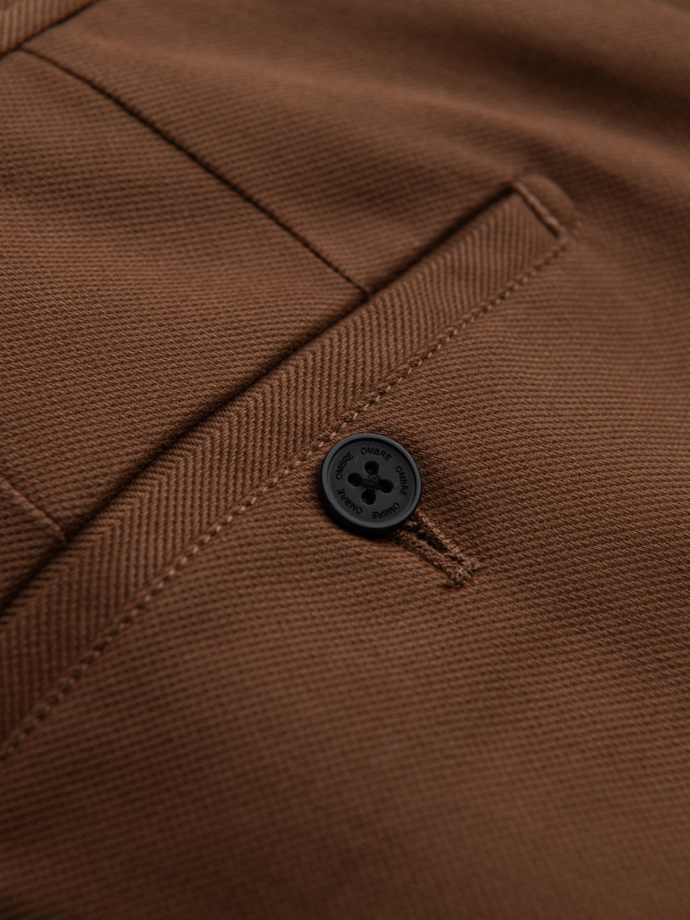 Pánske chino nohavice SLIM FIT s jemnou štruktúrou - karamelové V3 OM-PACP-0190