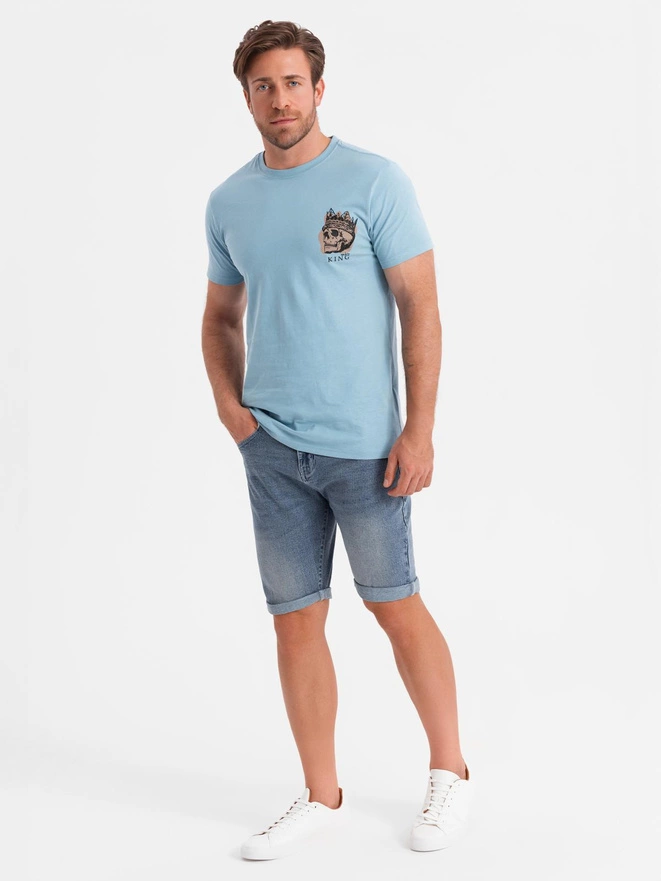Tricou bărbătesc din bumbac cu imprimare pe piept - albastru deschis V2 OM-TSPT-0167