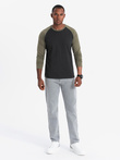 Manșon lung pentru bărbați cu mâneci raglan contrastante - negru/olive V3 OM-LSCL-0105
