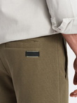 Pantaloni scurți din bumbac BASIC pentru bărbați - olive V2 OM-SRBS-0149