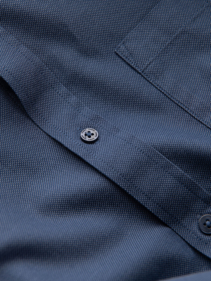 Vyriški medvilniniai REGULAR FIT marškiniai su kišenėmis - mėlyni V3 OM-SHCS-0147