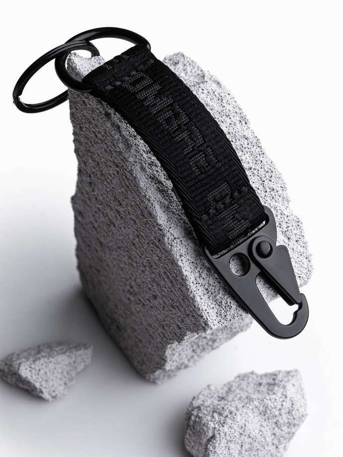 Men's key ring with snap hook - black V1 OU-ACKC-0100