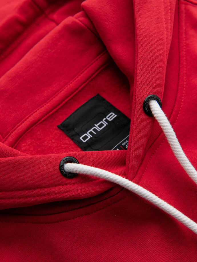 Vyriškas džemperis su gobtuvu ir koledžo raštu - raudonas V1 B1714