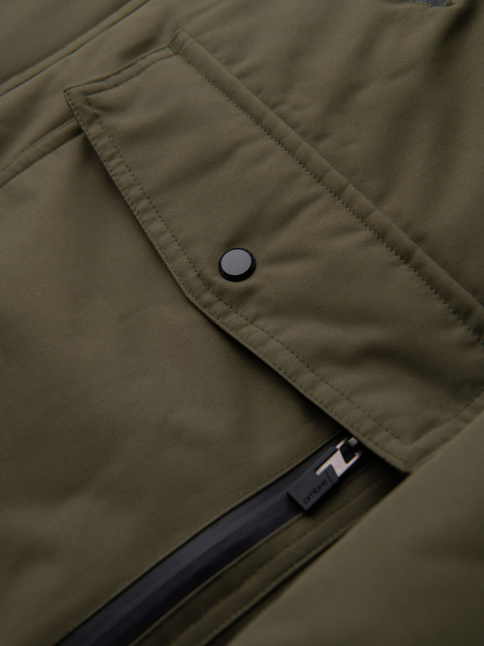 Pánska zimná bunda Aljaška s odnímateľnou kožušinou z kapucne - tmavo olivovo zelená V3 OM-JALJ-0148