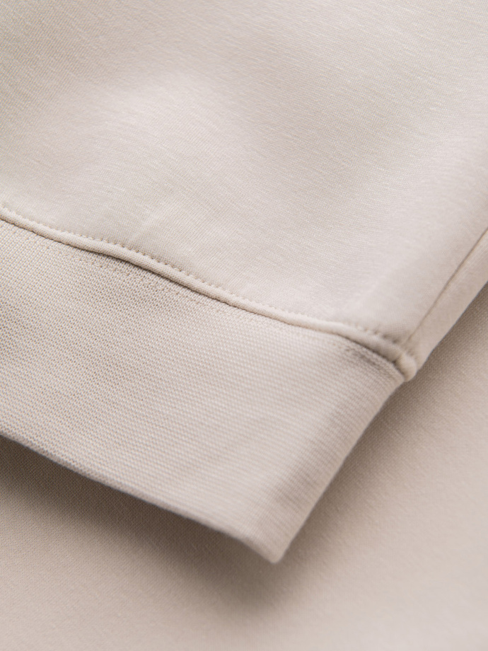 Pánske tepláky s rebrovanými manžetami a ozdobným zipsom - pieskové V6 OM-PASK-0226