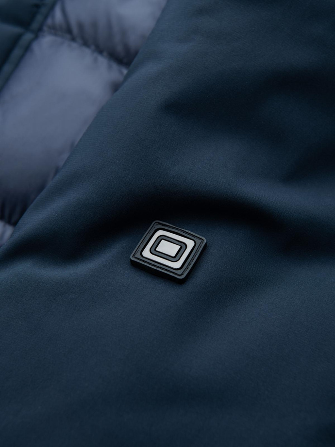 Jachetă lungă matlasată pentru bărbați cu buzunare mari - albastru marin V4 OM-JALJ-0165