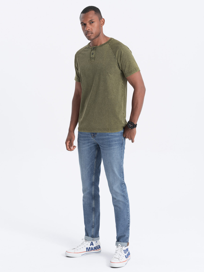 Tricou bărbătesc cu decolteu henley - măslină închisă V4 S1757