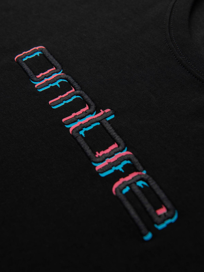 Men's t-shirt with embroidery on chest - black V1 OM-TSPT-0248