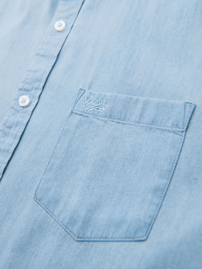 Men's denim shirt with embroidered pocket - light blue V1 OM-SHDS-0181
