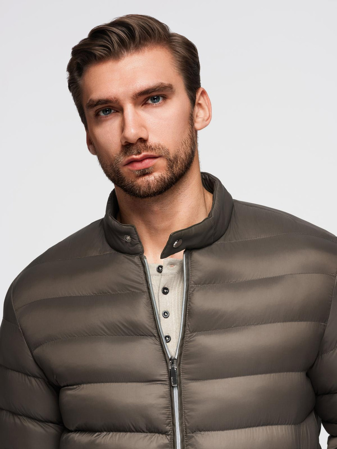Classic quilted men's jacket with stand-up collar - olive V3 OM-JALP-0261