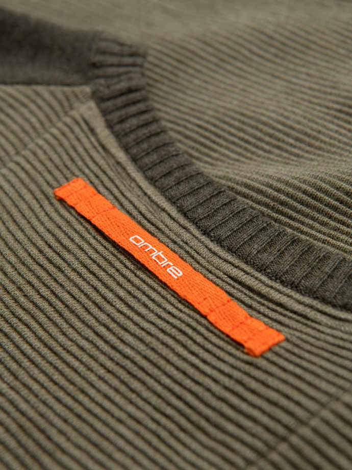 Pulover din bumbac pentru bărbați cu patch-uri și mâneci raglan - olive V2 OM-SWSW-0121