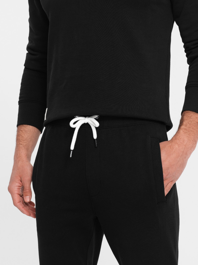 Set trening bărbați pantaloni + hanorac - negru V5 Z78