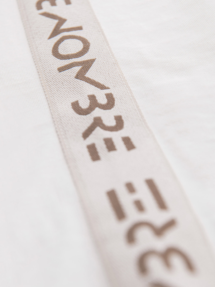 Men's cotton U-neck longsleeve with piping and chest print - broken white V3 OM-LSCL-0127