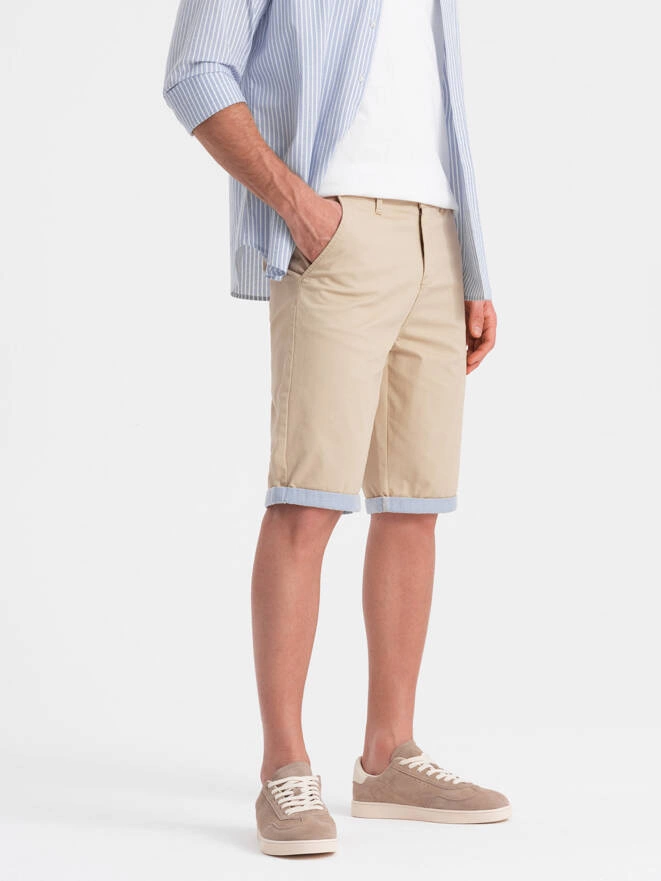 Men's chinos shorts with contrasting turn-up - sand V10 W421