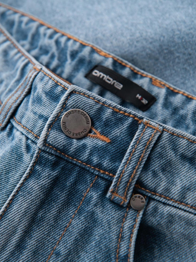 Pánské krátké džínové šortky s dírami a trhlinami - světle modré V2 OM-SRDS-0157