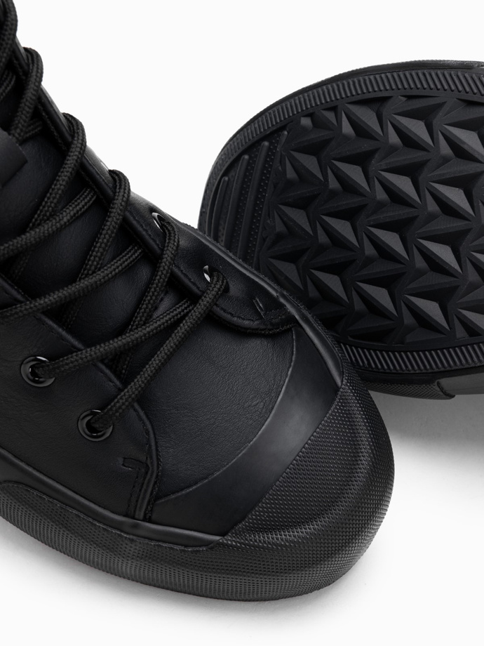 Men's high-top sneakers with rubber toe - black V6 OM-FOSH-0138