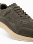Ľahké semišové pánske tenisky v športovom štýle - olivové V1 OM-FOSL-0205