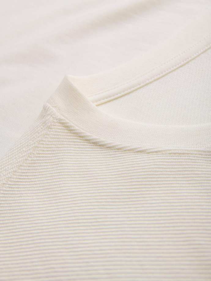 Men's LOOSE FIT pocket t-shirt - white V8 OM-TSCT-0171