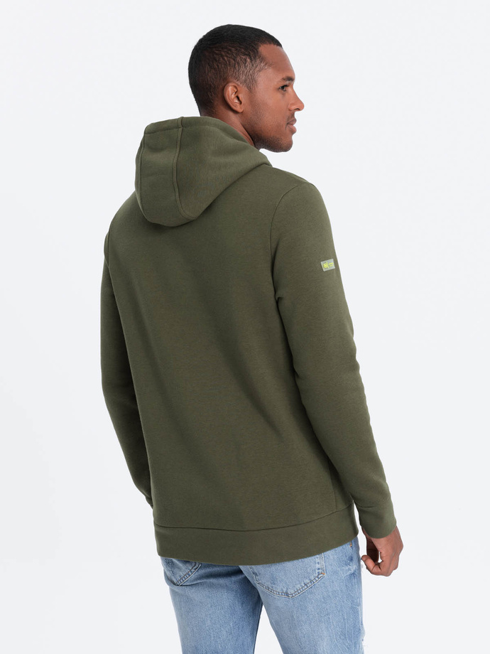 Vyriškas džemperis su gobtuvu ir užtrauktuku kišenėje - alyvinis V2 OM-SSNZ-22FW-006