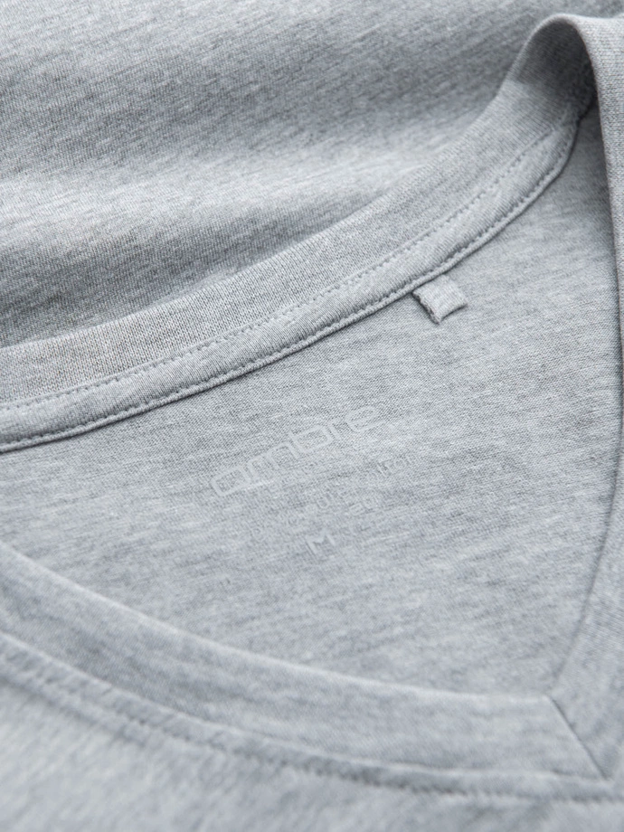 Pánské klasické bavlněné tričko BASIC s výstřihem - šedý melír V16 OM-TSBS-0145