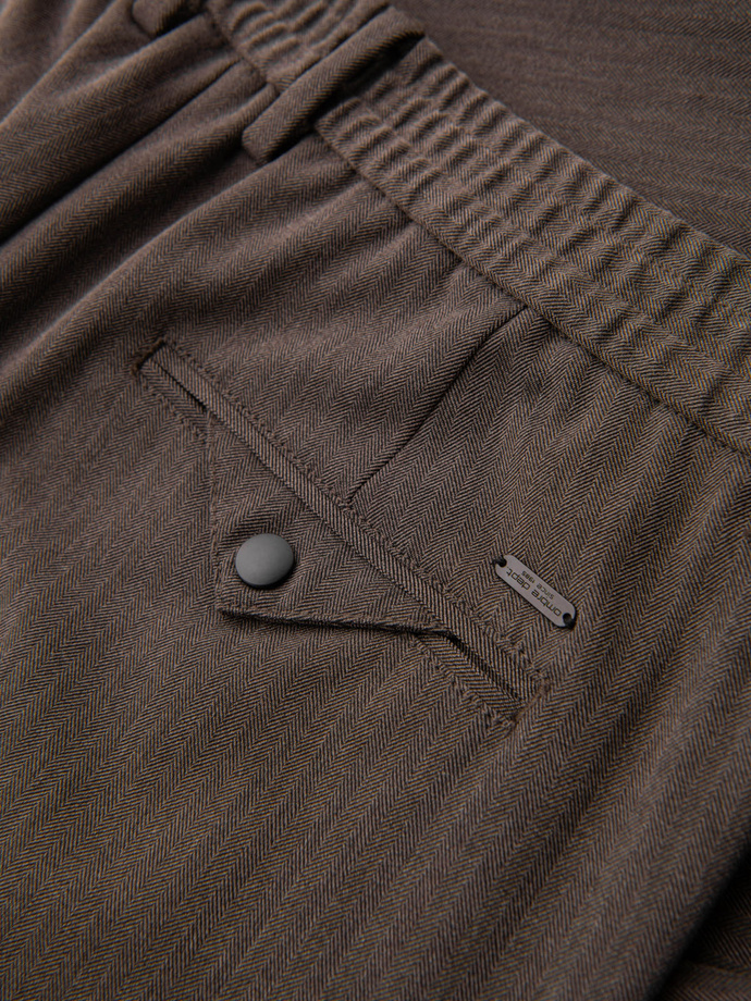 Men's chino pants with elastic waistband SLIM FIT - chocolate V2 OM-PACP-0158