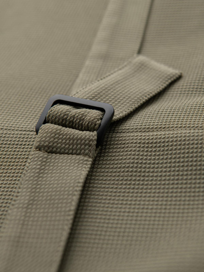 Pánská strukturovaná pletená vesta na míru s klopami - olivová V1 OM-BLZV-0144