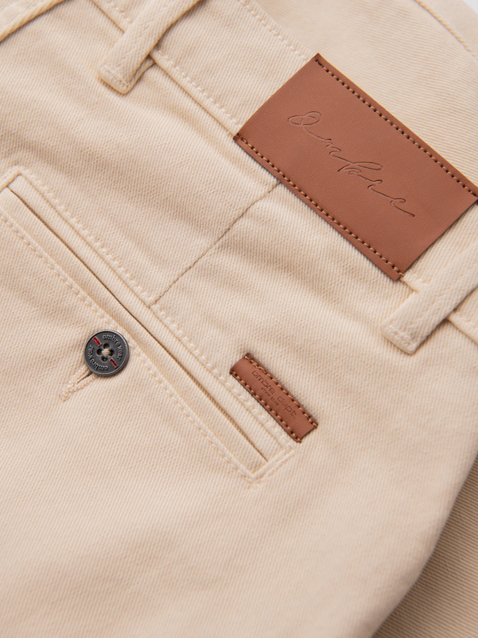 Vyriški džinsiniai klasikiniai šortai su užlenkta koja - kreminės spalvos V2 OM-SRDS-0162