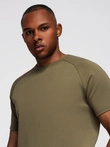 Men's COMFORT FIT T-shirt with raglan sleeves - olive V4 OM-TSCT-0240