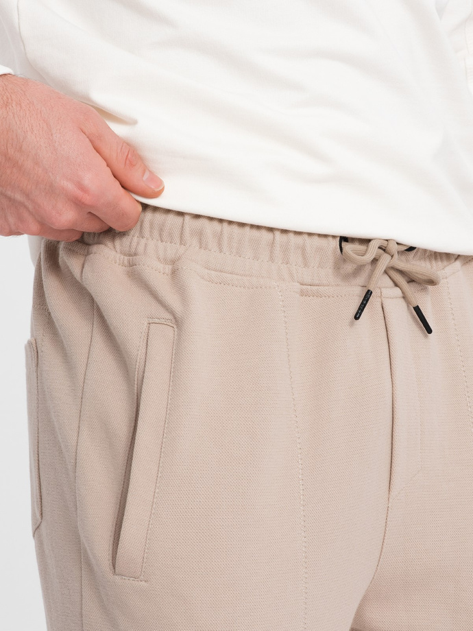 Pantaloni de trening structurați din tricot pentru bărbați CARROT - bej V2 OM-PASK-0143