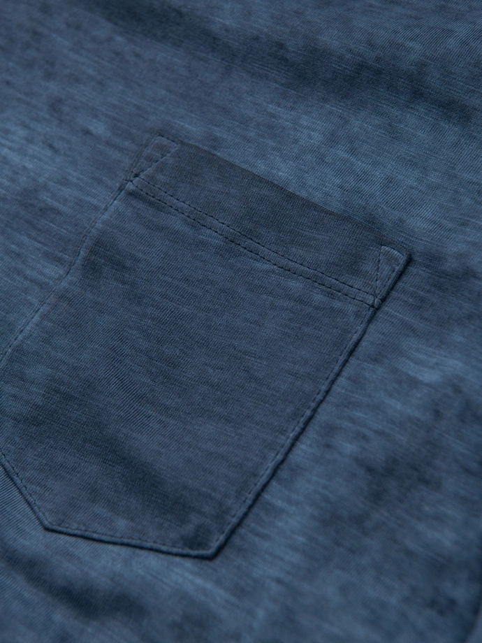 Pánske bavlnené tričko s výstrihom do V so spraným efektom - tmavomodré V7 OM-TSWT-0242