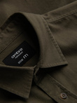 Cămașă bărbătească REGULAR FIT din bumbac cu buzunare cu nasturi - olive V4 OM-SHCS-0146
