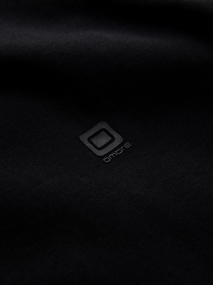 Tricou pentru bărbați SLIM FIT cu gât rotund și logo - negru V3 OM-TSCT-0220